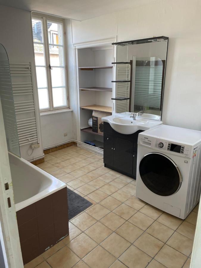 Charmant T2 Au 1Er Dans Residence Avec Parc Arbore Saint-Pierre-le-Moutier ภายนอก รูปภาพ